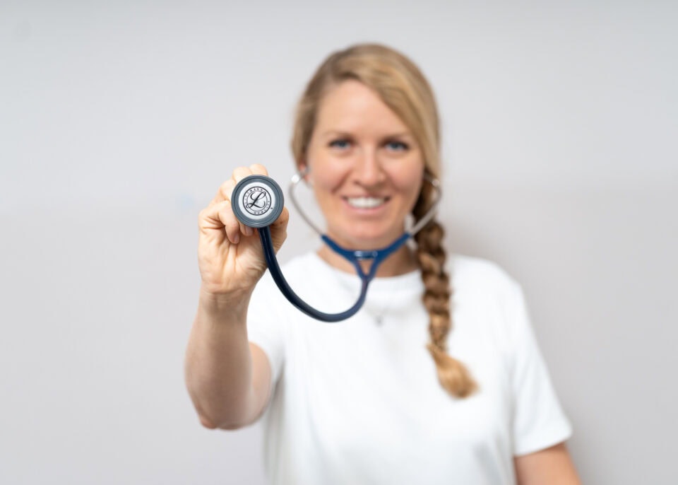 internistin-trofaiach-ordination-dr-rubinigg-trofaiach-stethoskop